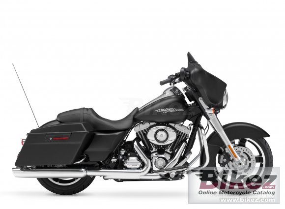 2011 Harley-Davidson FLHX Street Glide photo